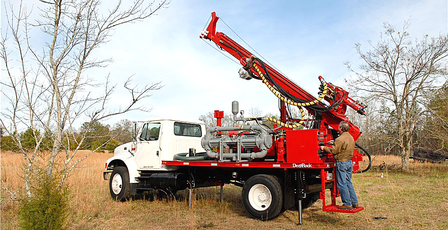 Manufacturers of quality drilling rigs since 1962